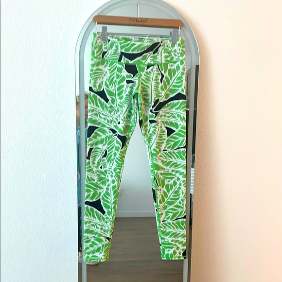 💚Alo yoga palms leggings airlift Green yoga 🧘‍♀️ pants - Picture 2 of 6